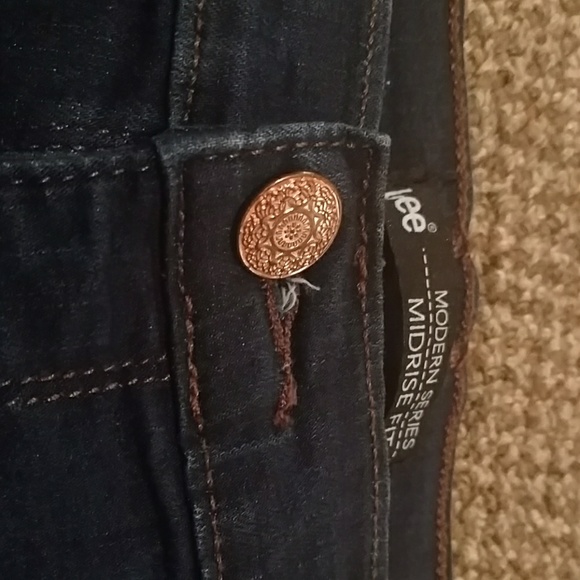 Lee denim shorts - Picture 2 of 3